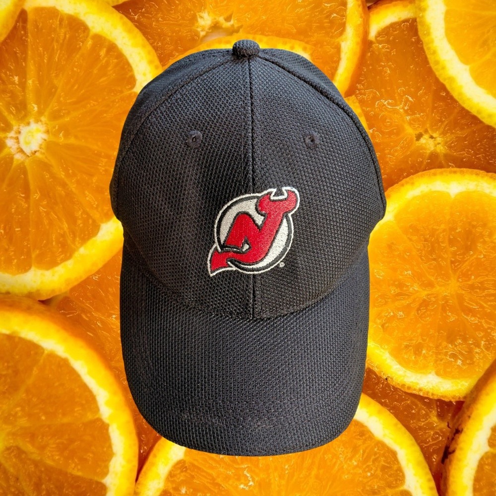 New Jersey Devils Investors Bank Black Baseball Cap Hat Adjustable Vansport